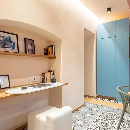 Portofino Coast Design - Garden & Free Parking Apartament